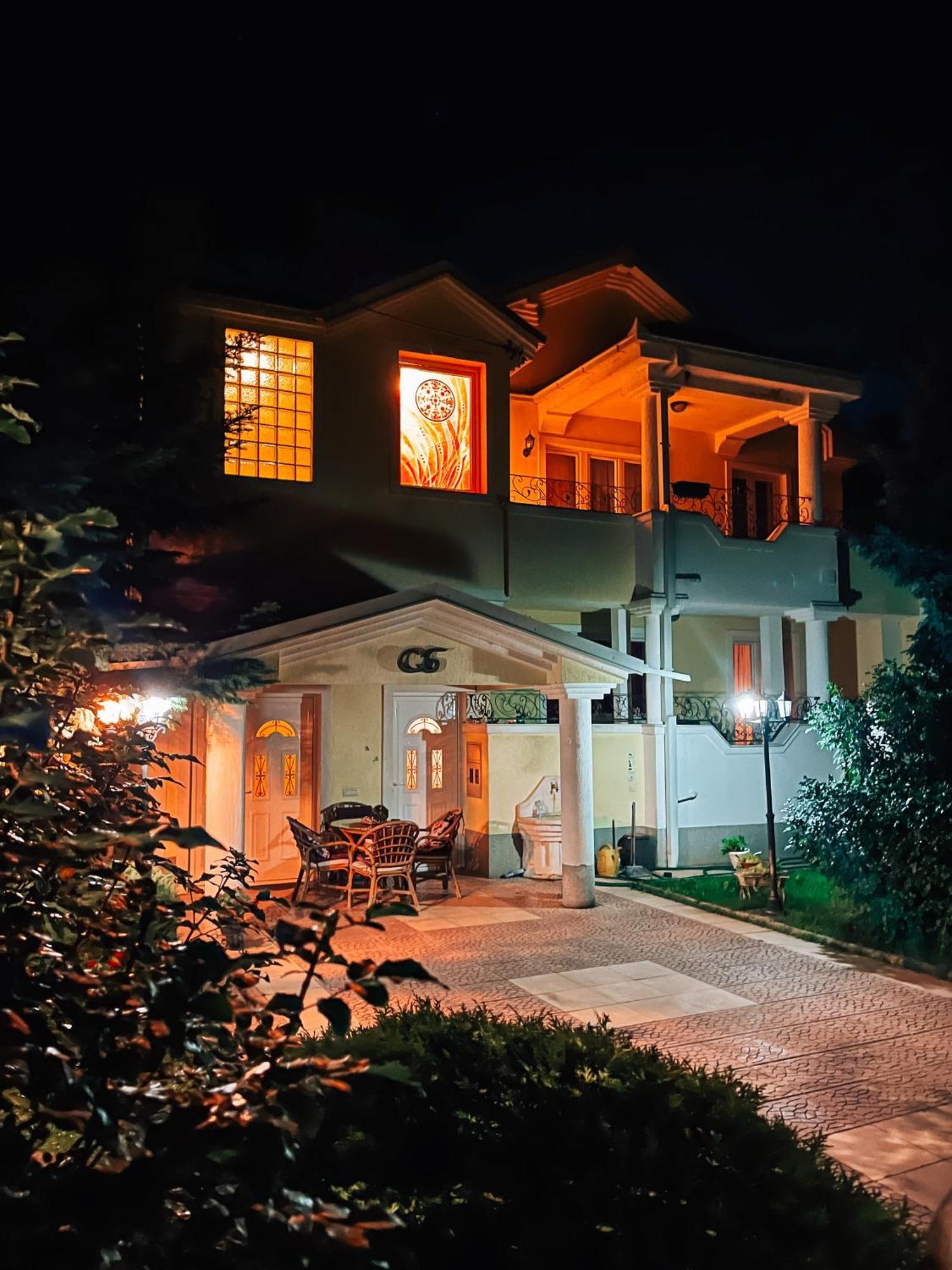 Villa Kraljevski Kumanovo Eksteriør billede